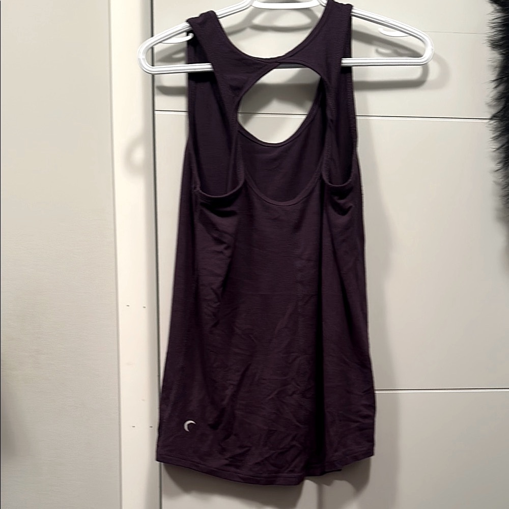 Zyia active twist tank